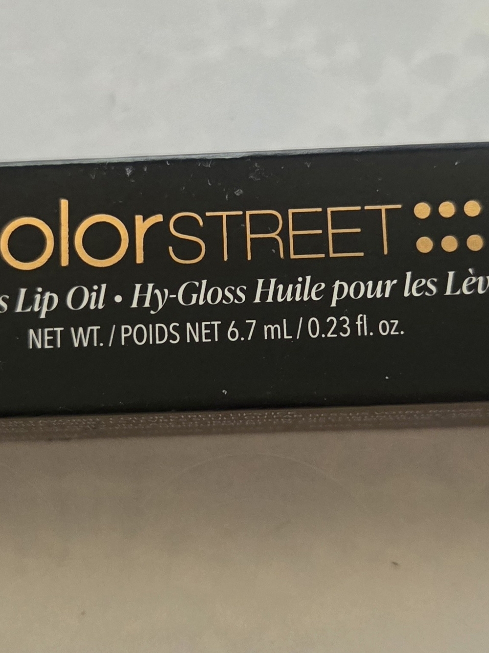 colorstreet hydrating lip oil in the shade Cherry